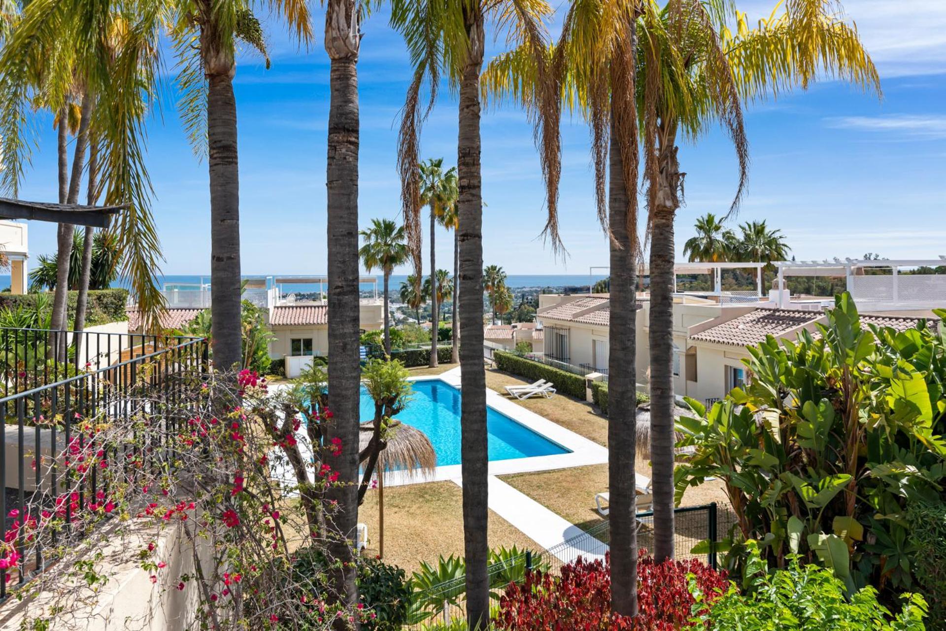 La Quinta Hills - Modern Andalusian-style With Rooftop Terrace