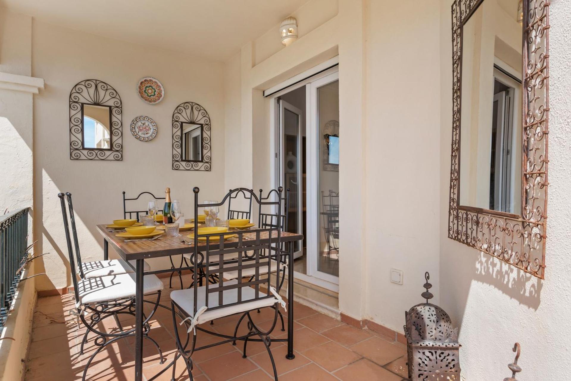 La Quinta Hills - Modern Andalusian-style With Rooftop Terrace * Marbella