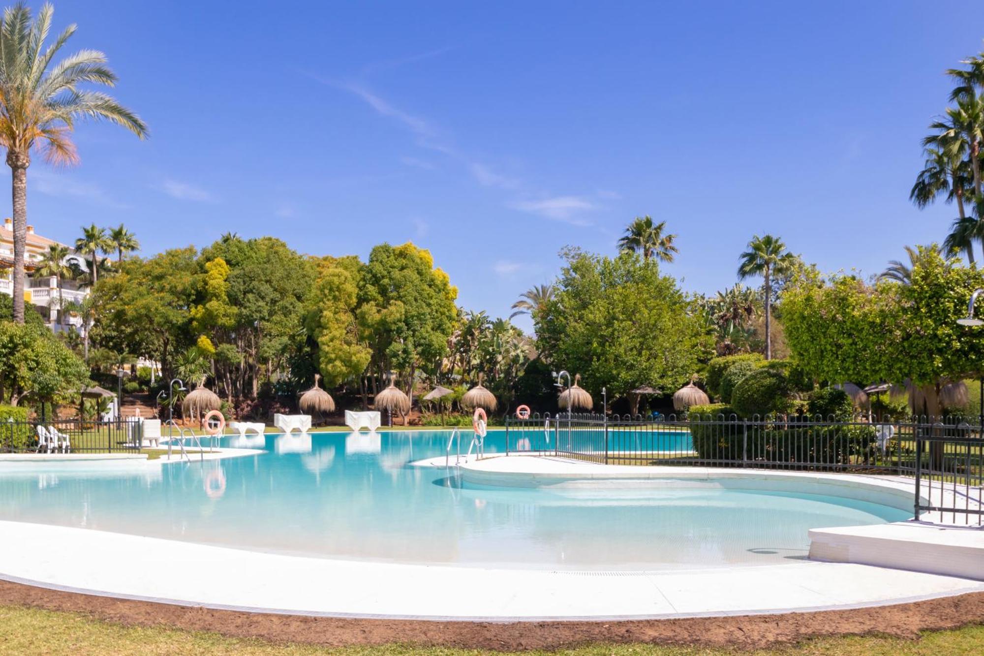 Dama De Noche Ll - Puerto Banus Apartment