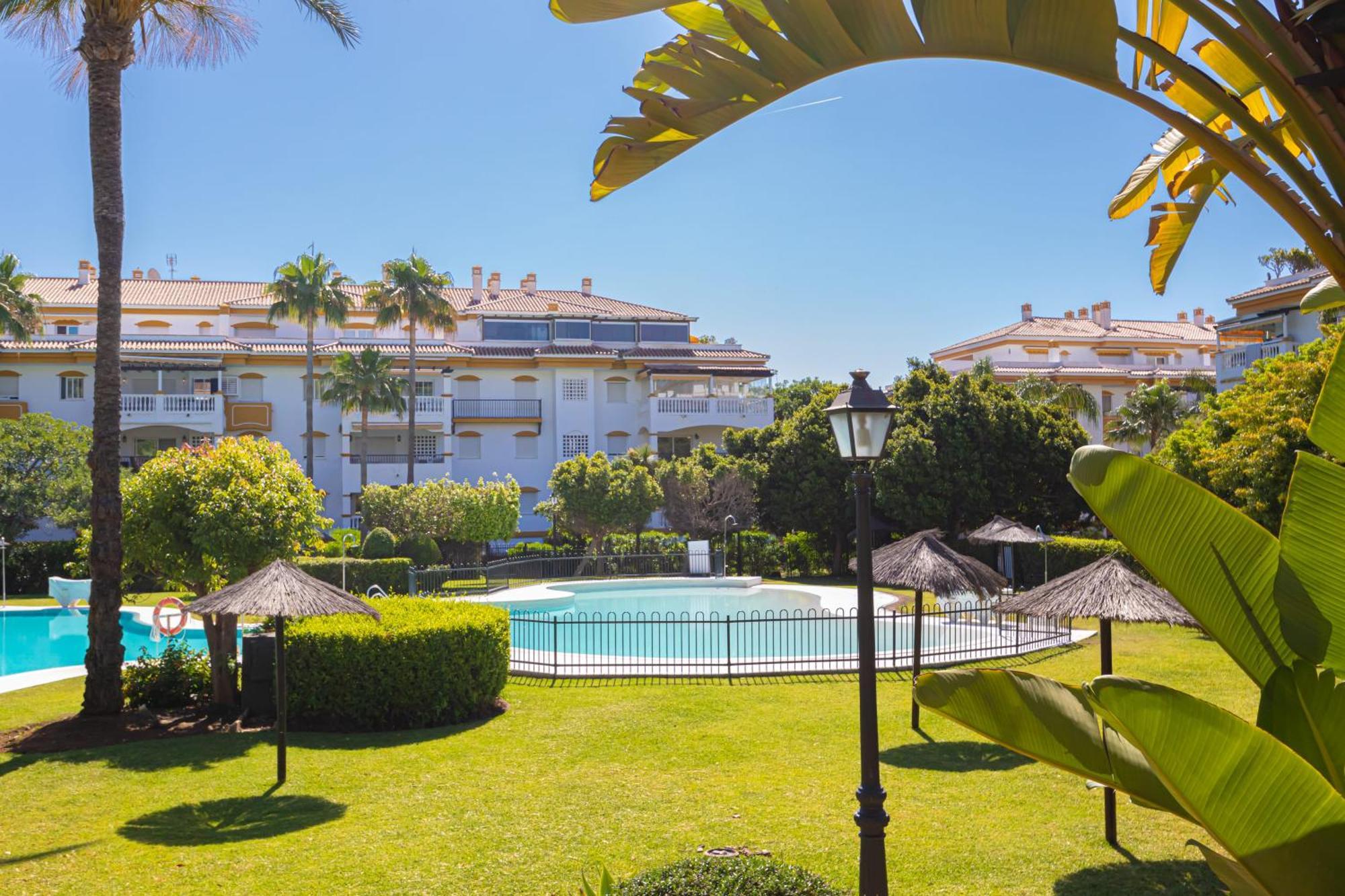 Dama De Noche Ll - Puerto Banus Apartment