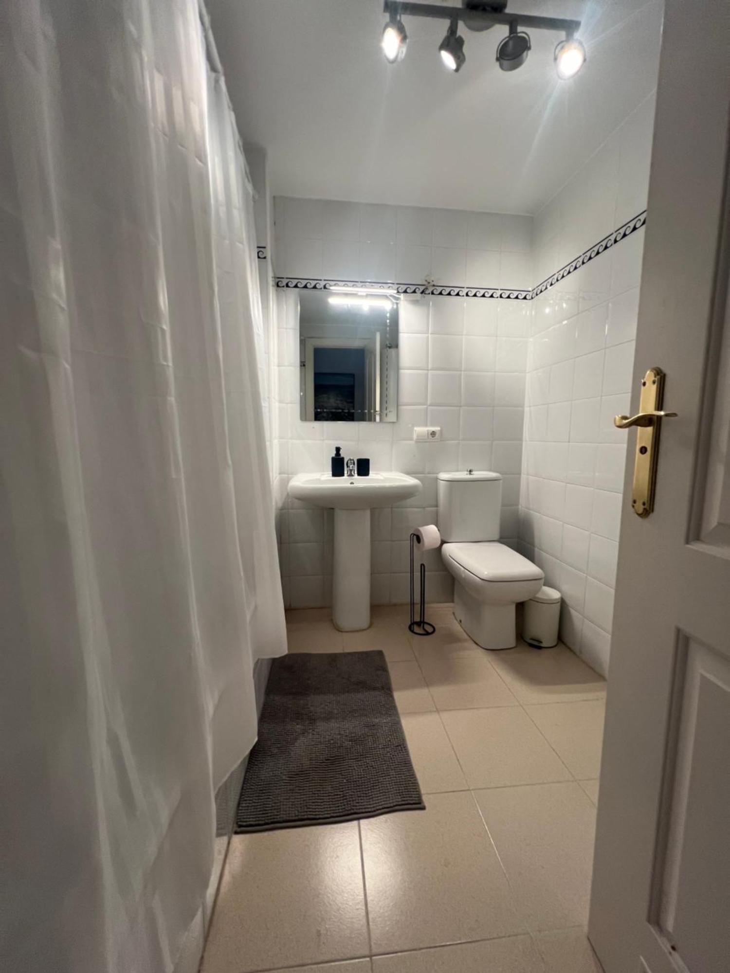 2 Bedroom East - La Reserva De Apartment *