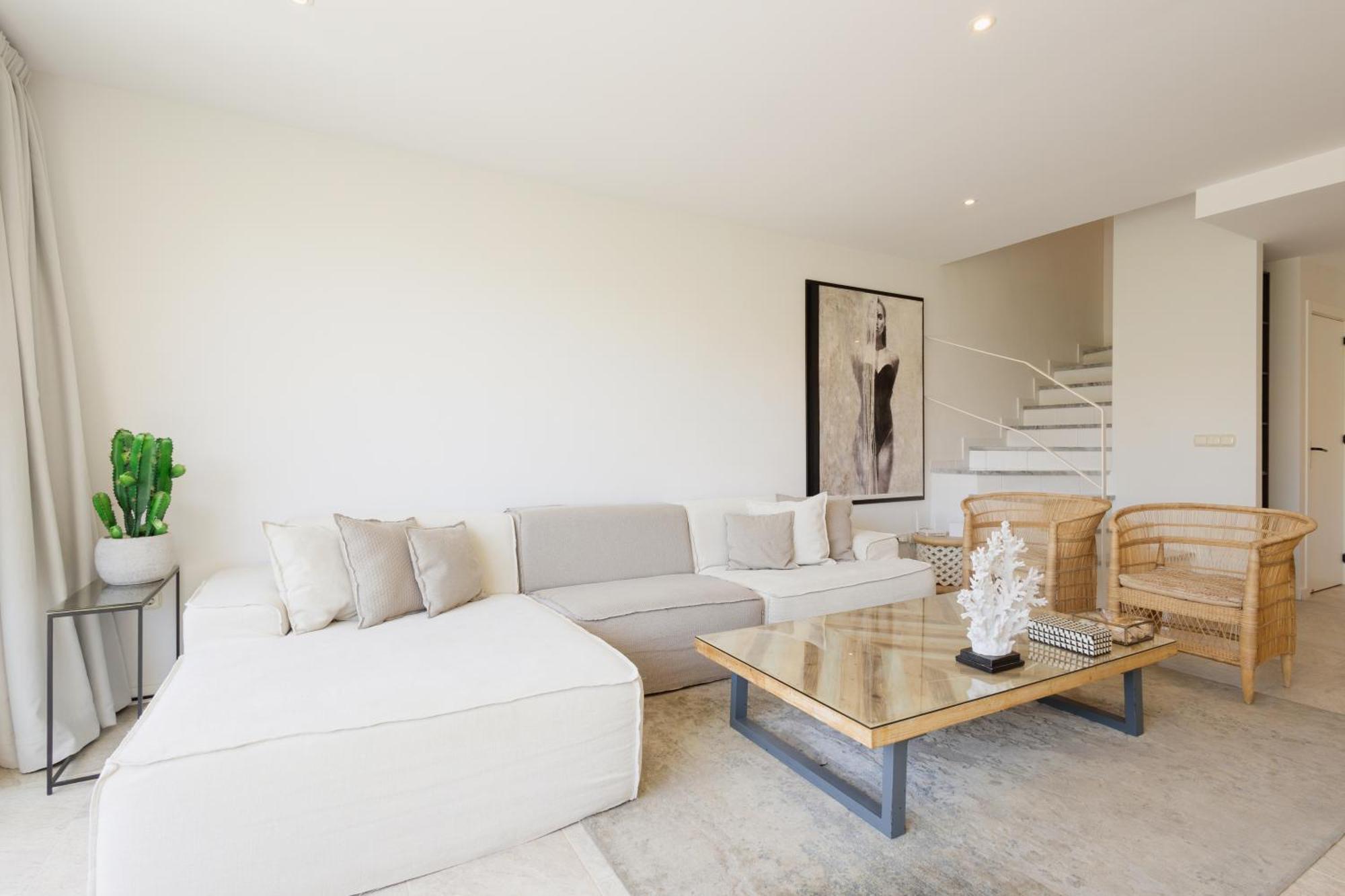 Townhouse In First Line Beach, Bahia De Marbella, Holiday home *
