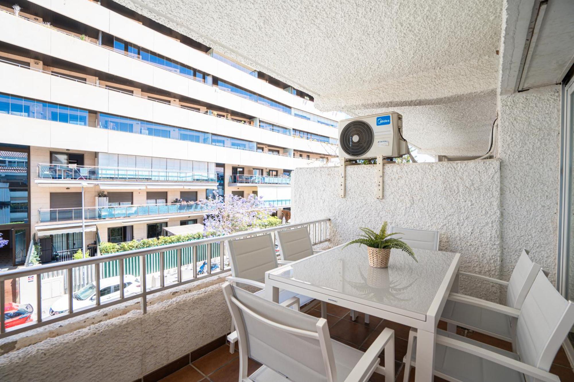 Rincon Del Mar Next To The 639 Marbella