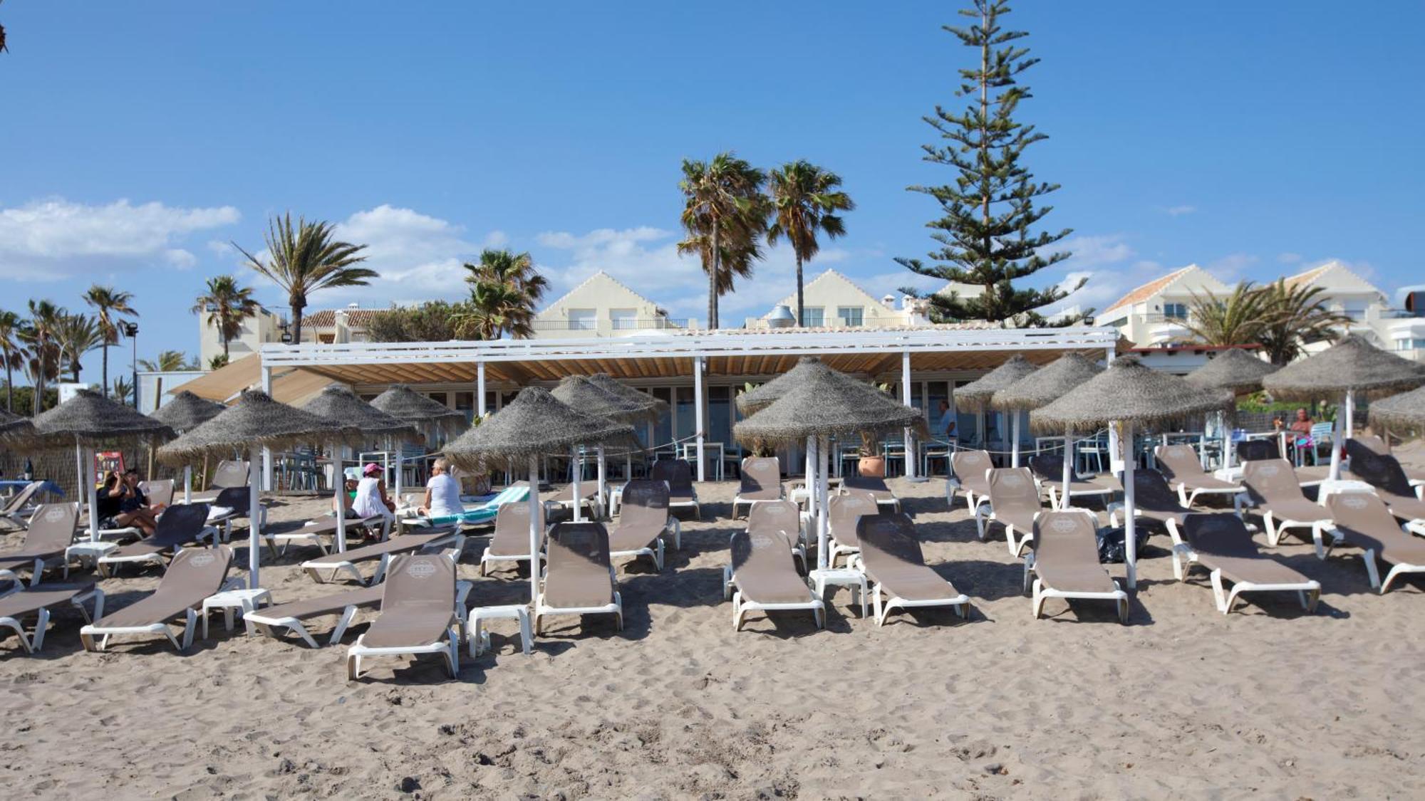 R15 Side 3 Bedroom Flat Apartment Marbella