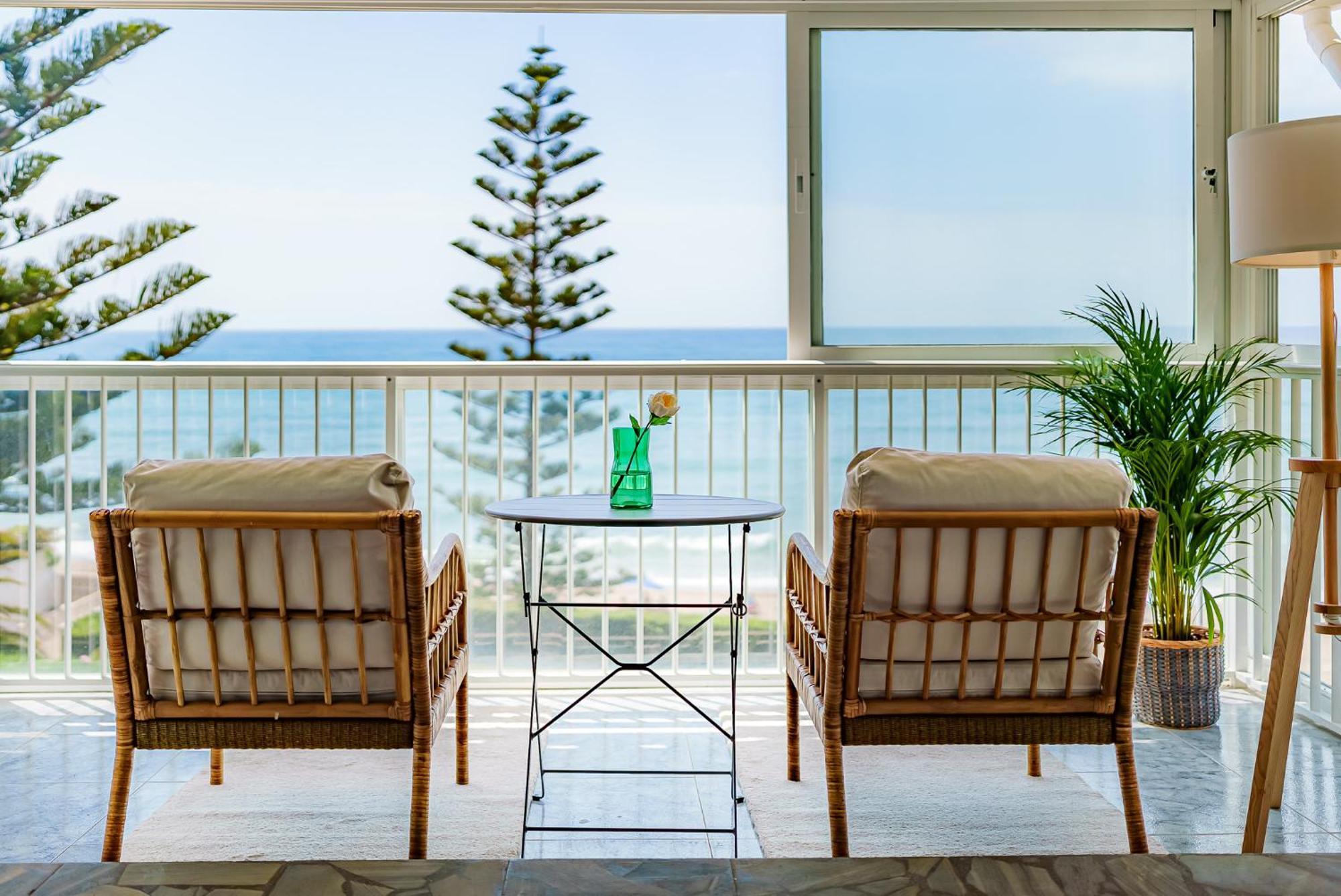 Villa Calmamar Cabopino Beachfront In *