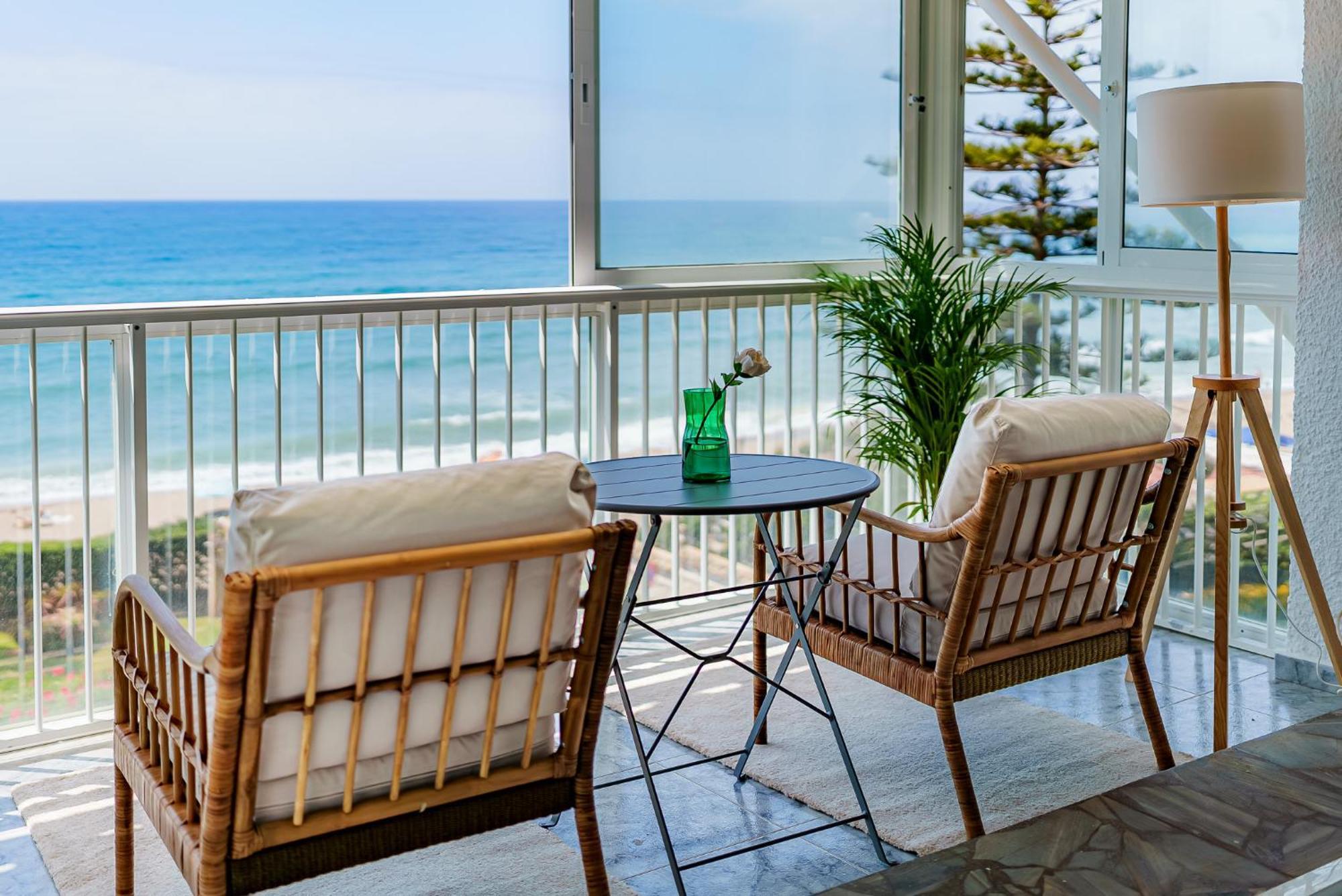 Calmamar Cabopino Beachfront In Marbella
