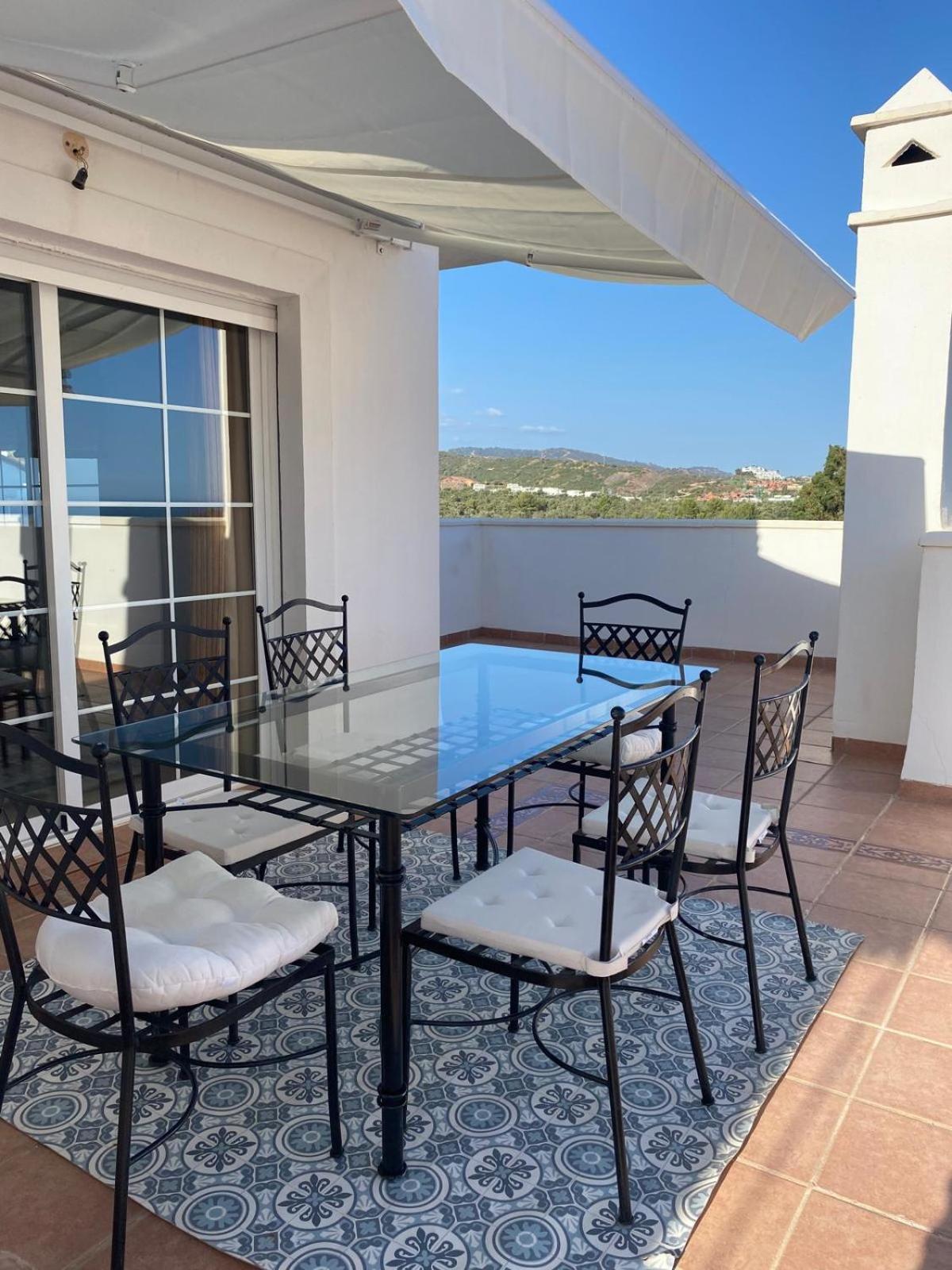 Atico Duplex Golf Y Mar Los Monteros Rio Real