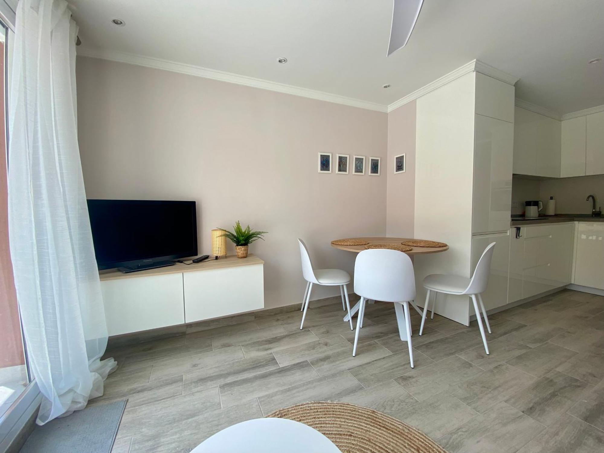 Apartment Al Parque Marbella, Cerca De Mar Y Centro De