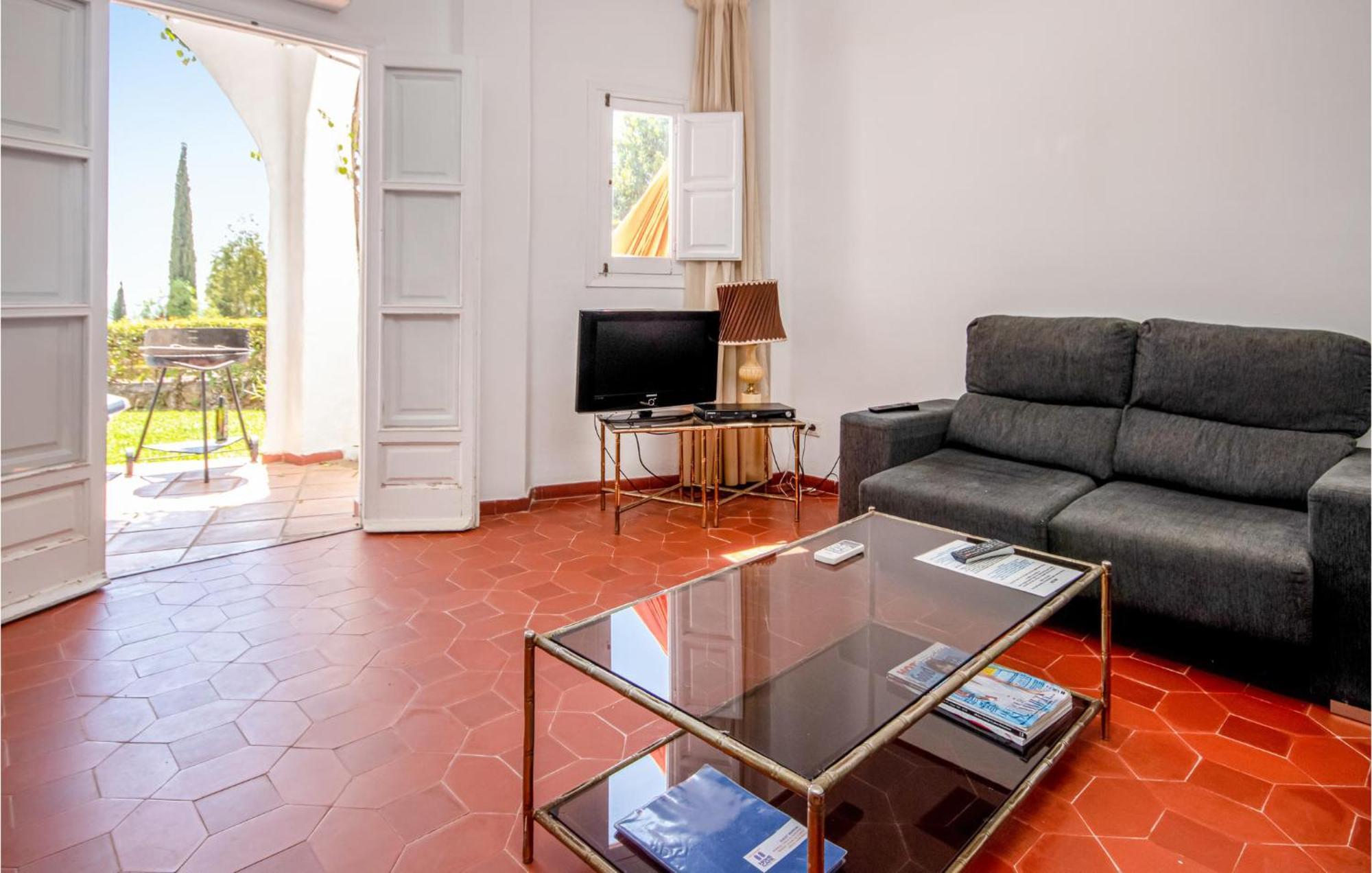 Gorgeous In With House Sea View Holiday home *