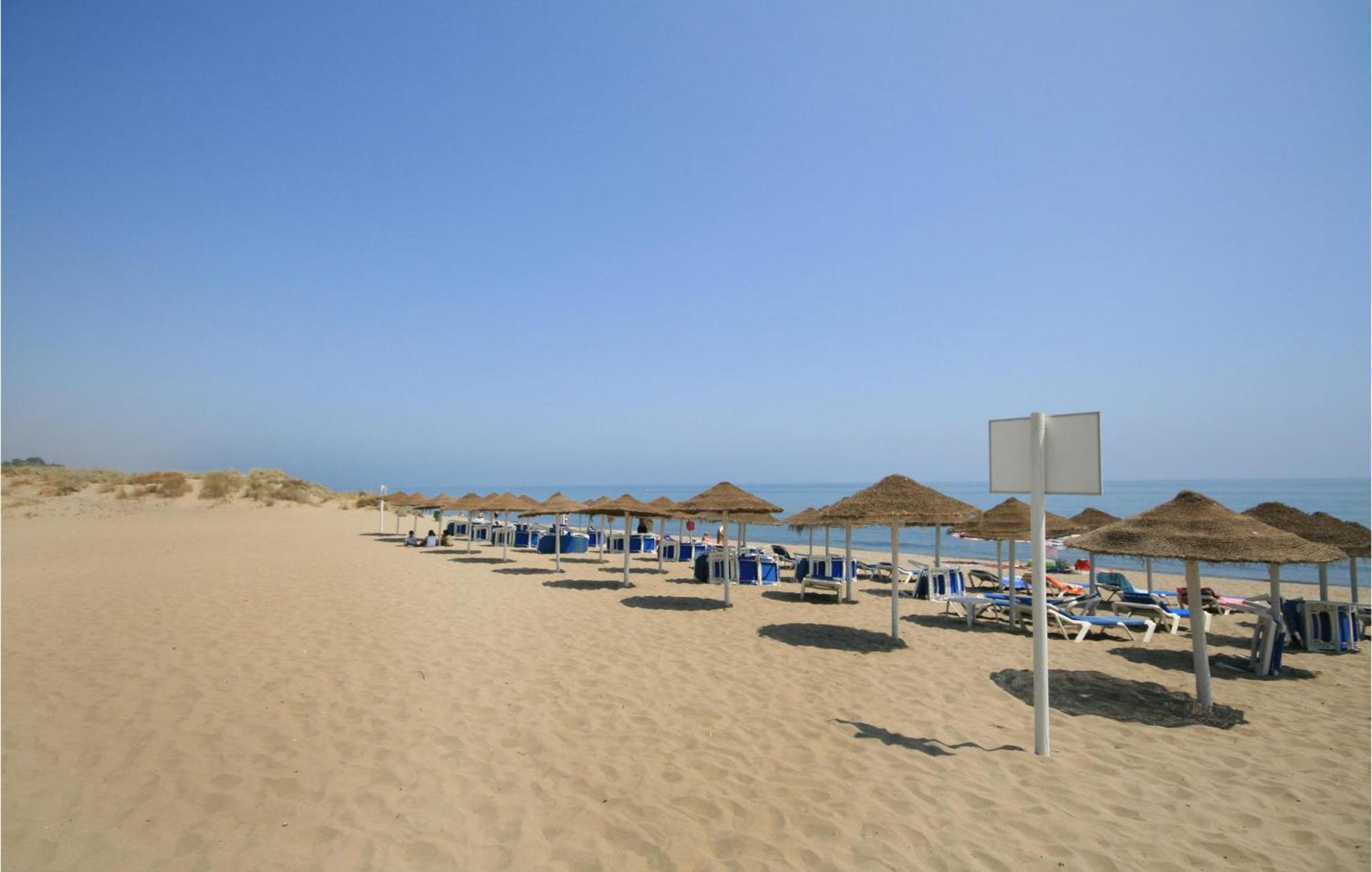 Holiday home Gorgeous In With House Sea View *