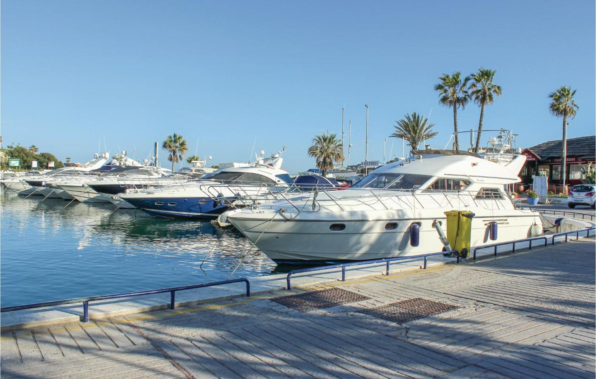 Stunning In With Swimming Pool Apartment Marbella