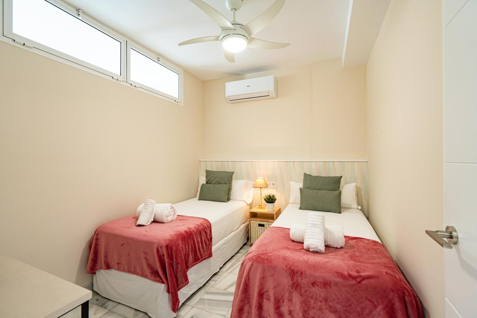 Apartment Paraiso Del Mar Parking Y Piscina 454 Marbella