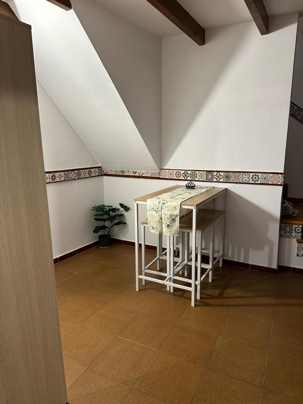 Almar Apartment