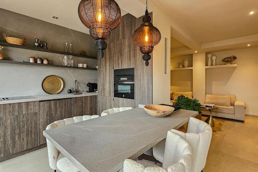 Oleholidays 612 Romana Playa Junto Al Mar Appartement Marbella
