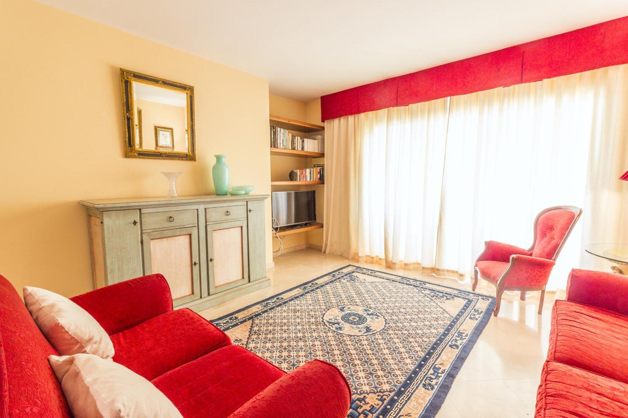 Cubo's Boutique Elviria Hills