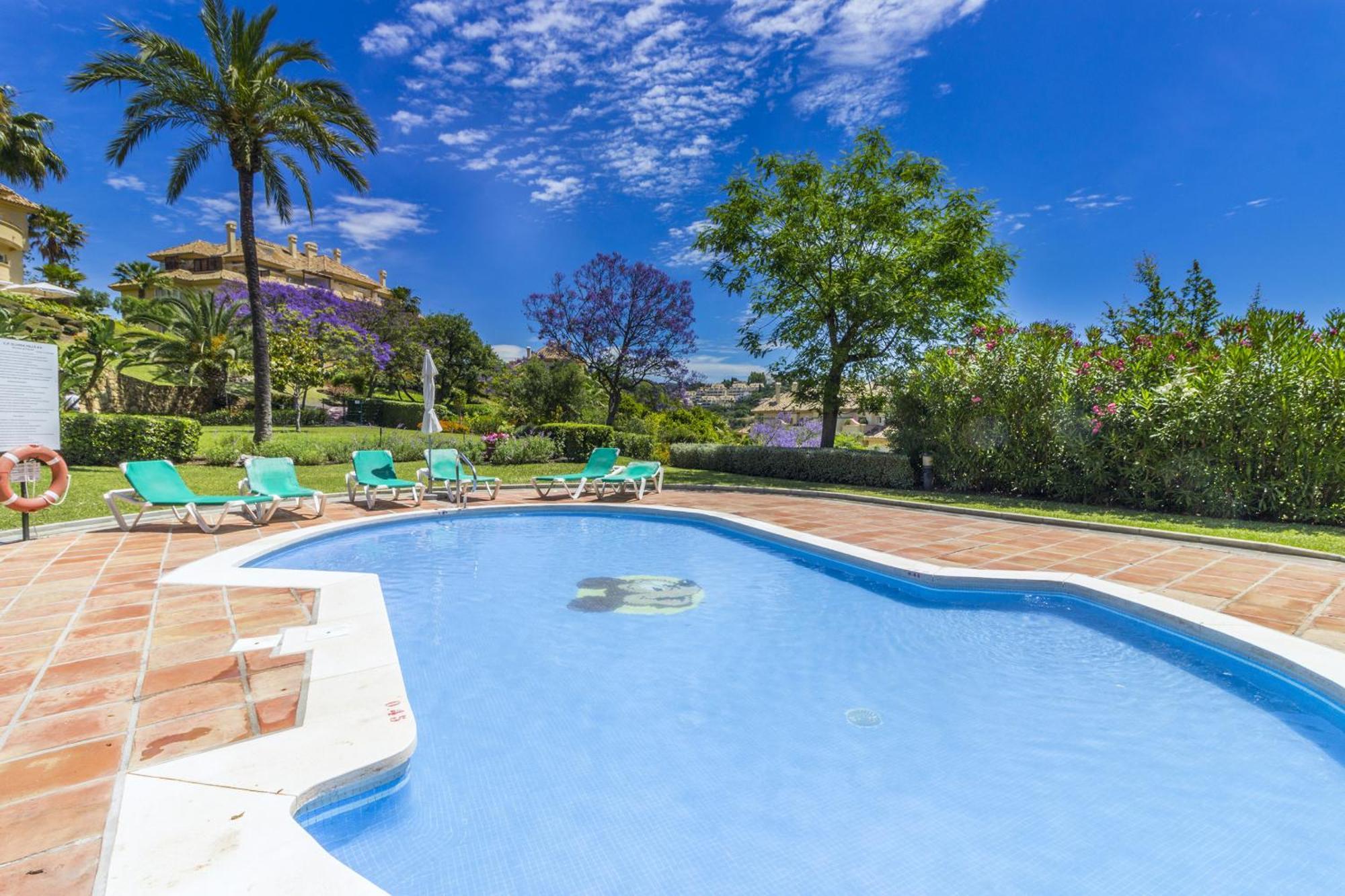 Cubo's Boutique Elviria Hills Apartment