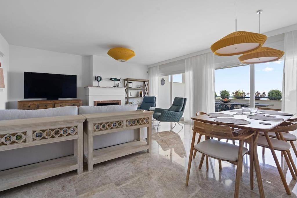 Casa Makas Santa Clara Golf Apartment Marbella