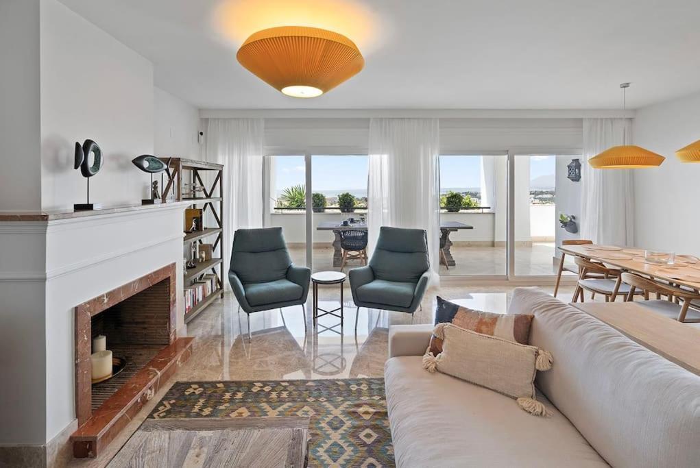 Casa Makas Santa Clara Golf Apartment Marbella