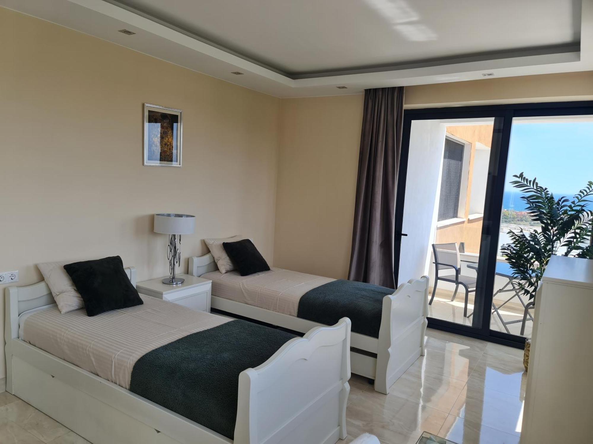 Valeriya Vista Del Mar Villa Marbella