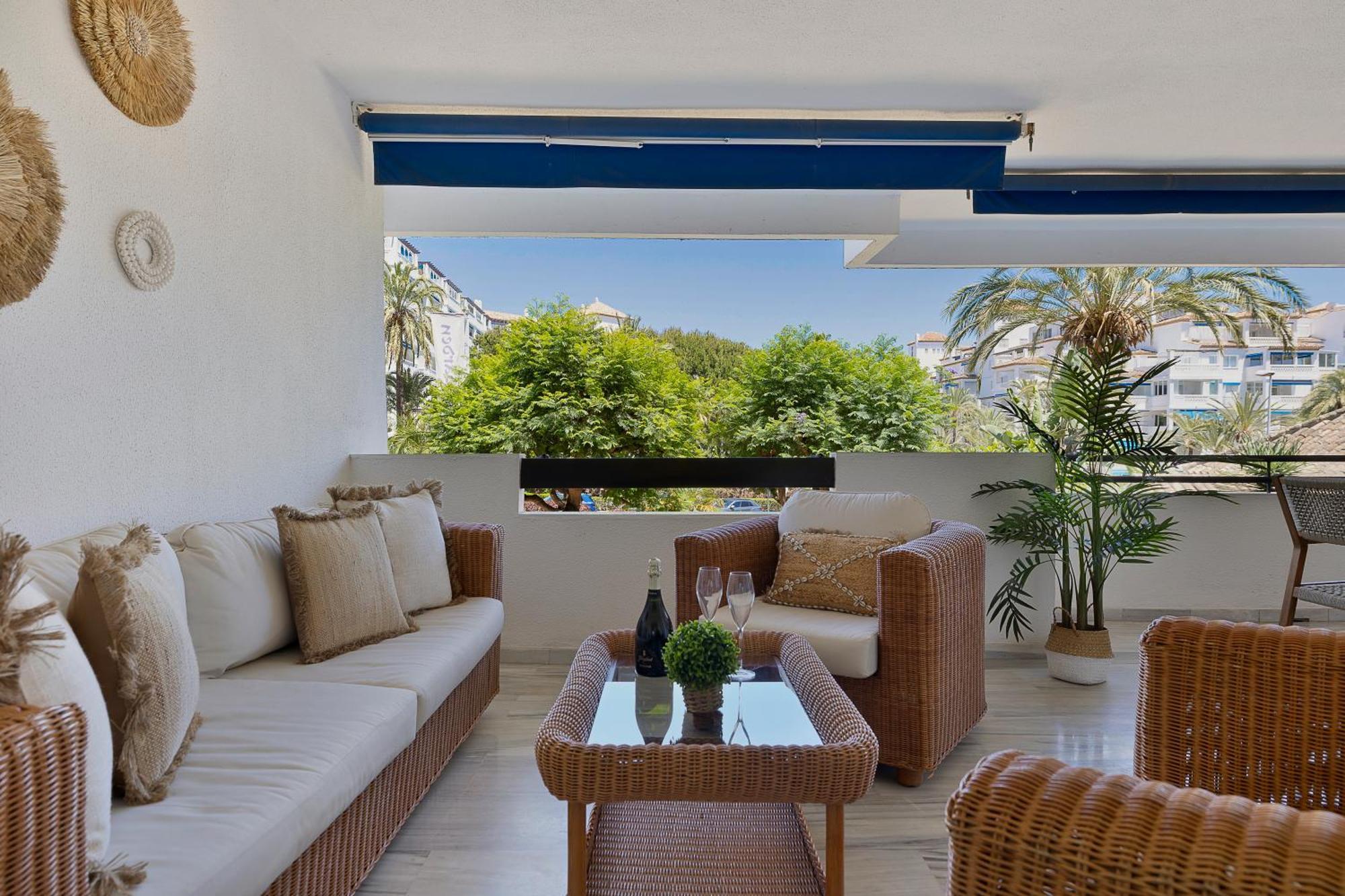 2 Bedroom In Medina Garden - Puerto Banus Marbella