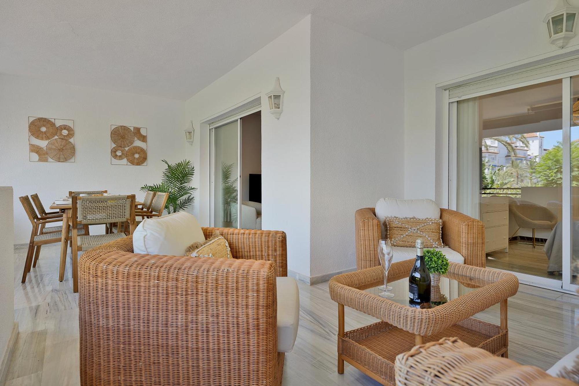 2 Bedroom In Medina Garden - Puerto Banus *
