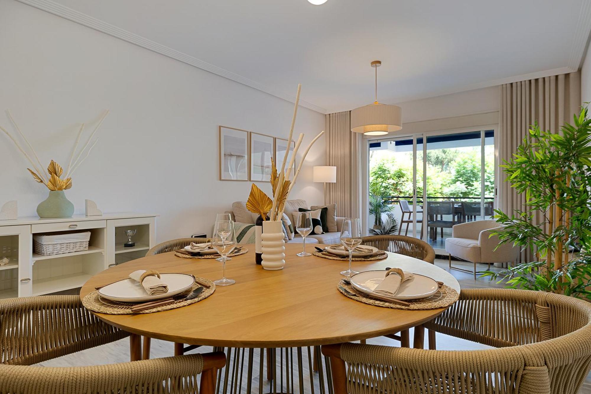 2 Bedroom In Medina Garden - Puerto Banus Marbella
