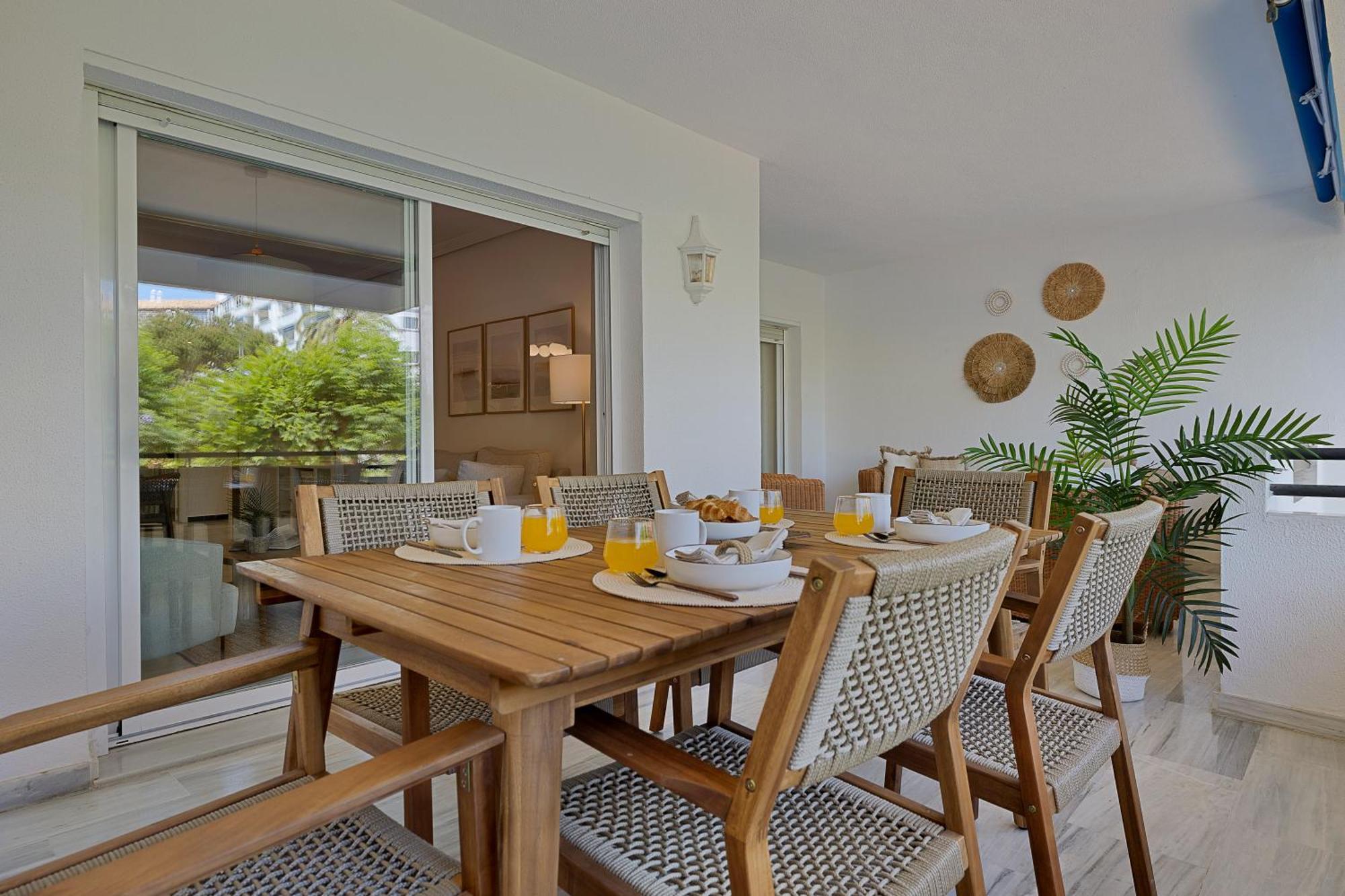 Apartamento 2 Bedroom In Medina Garden - Puerto Banus *