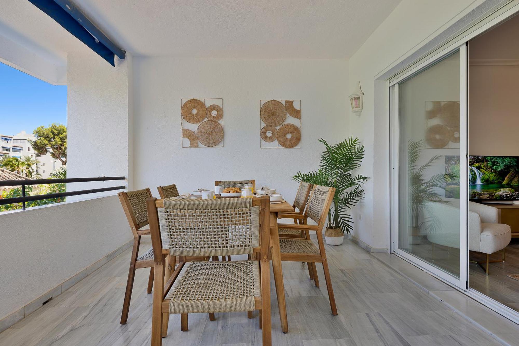 Apartamento 2 Bedroom In Medina Garden - Puerto Banus *