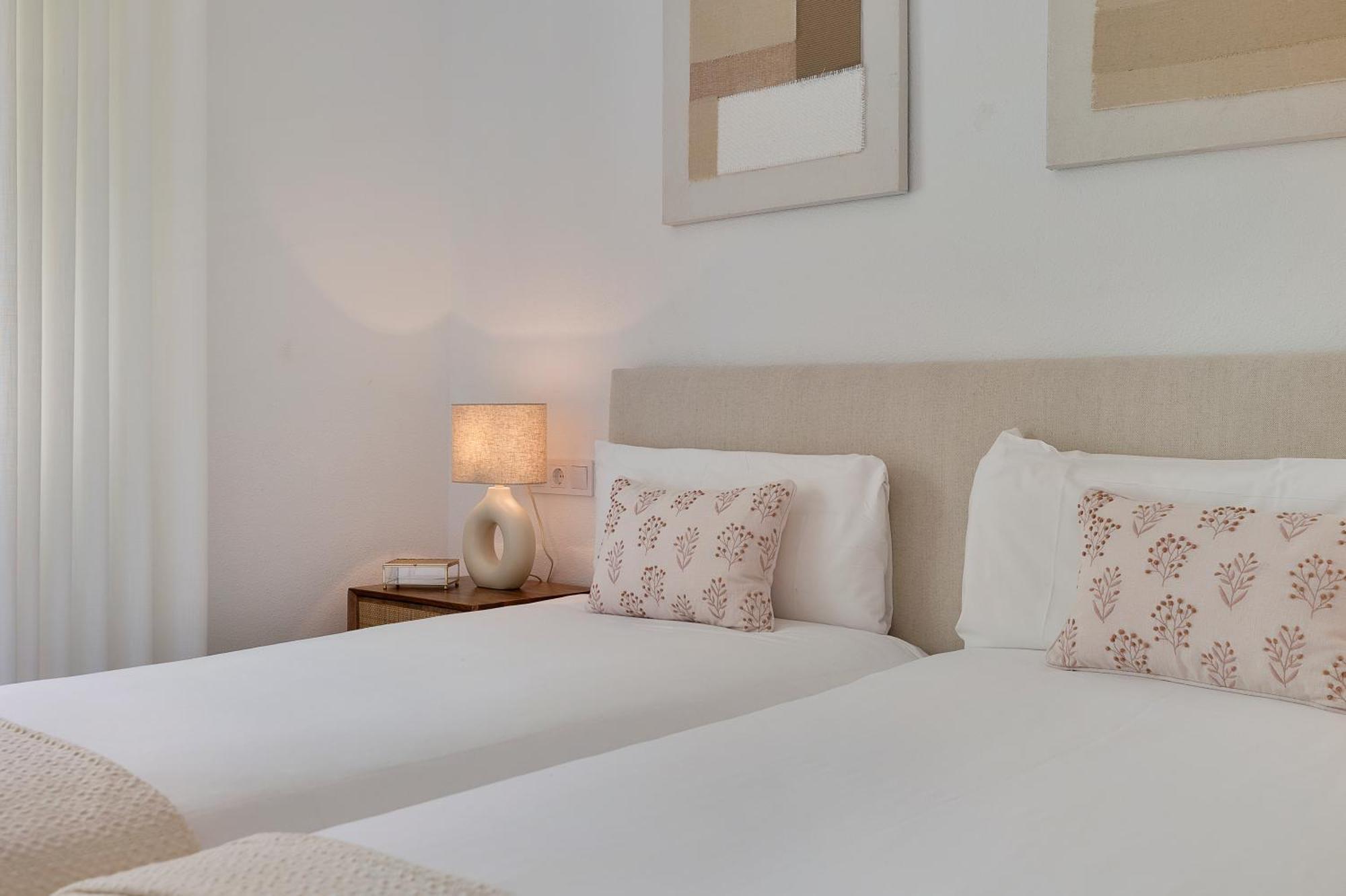 2 Bedroom In Medina Garden - Puerto Banus Marbella