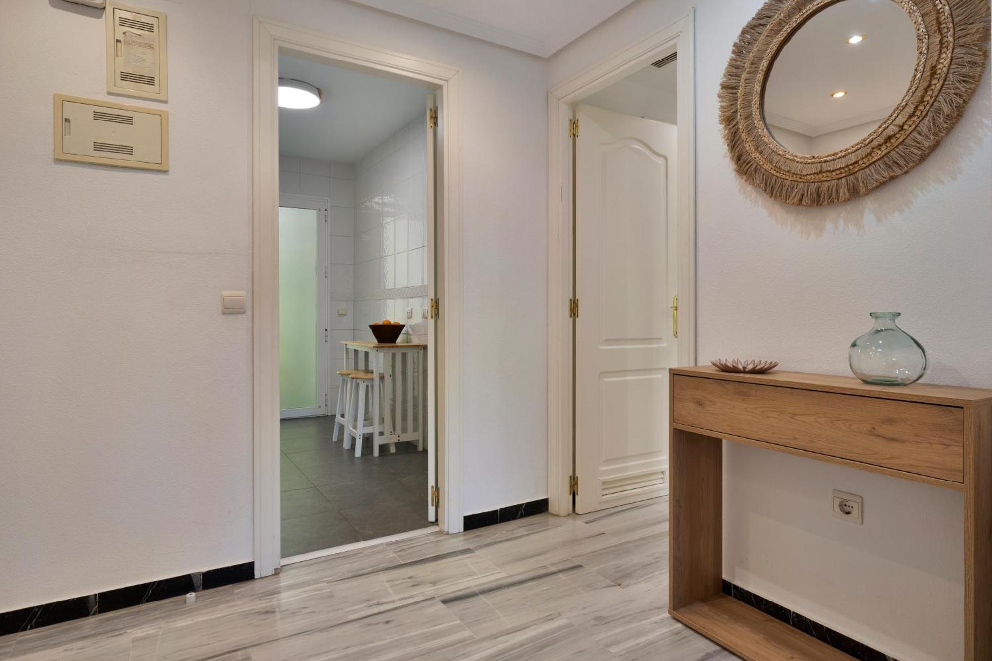 2 Bedroom In Medina Garden - Puerto Banus
