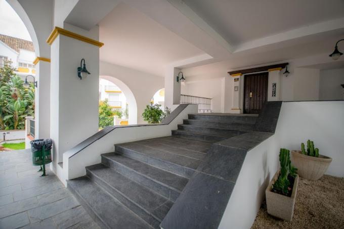 Apartamento Lujo En Complejo Alanda Club Apartment