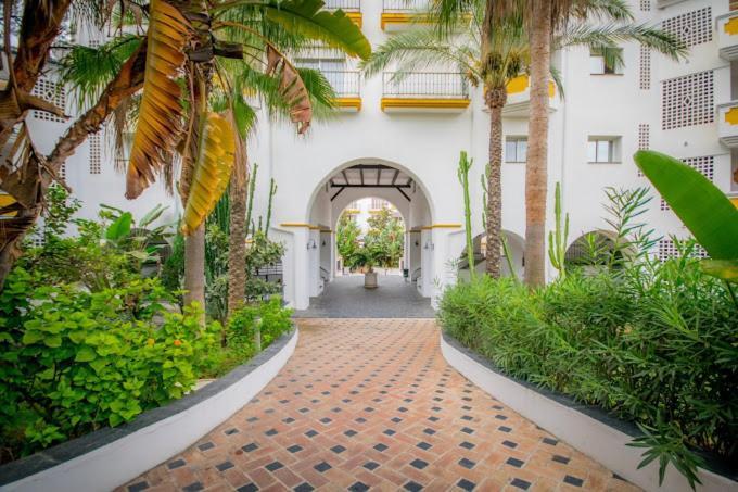 Apartamento Lujo En Complejo Alanda Club Apartment Marbella