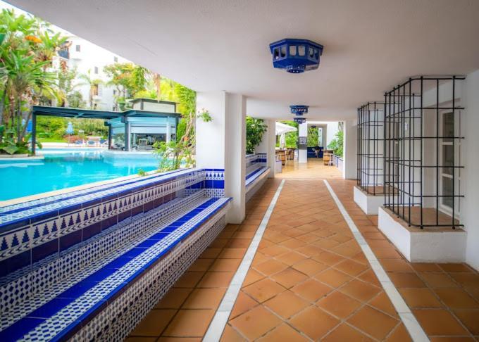 Lujo En Complejo Alanda Club Apartamento