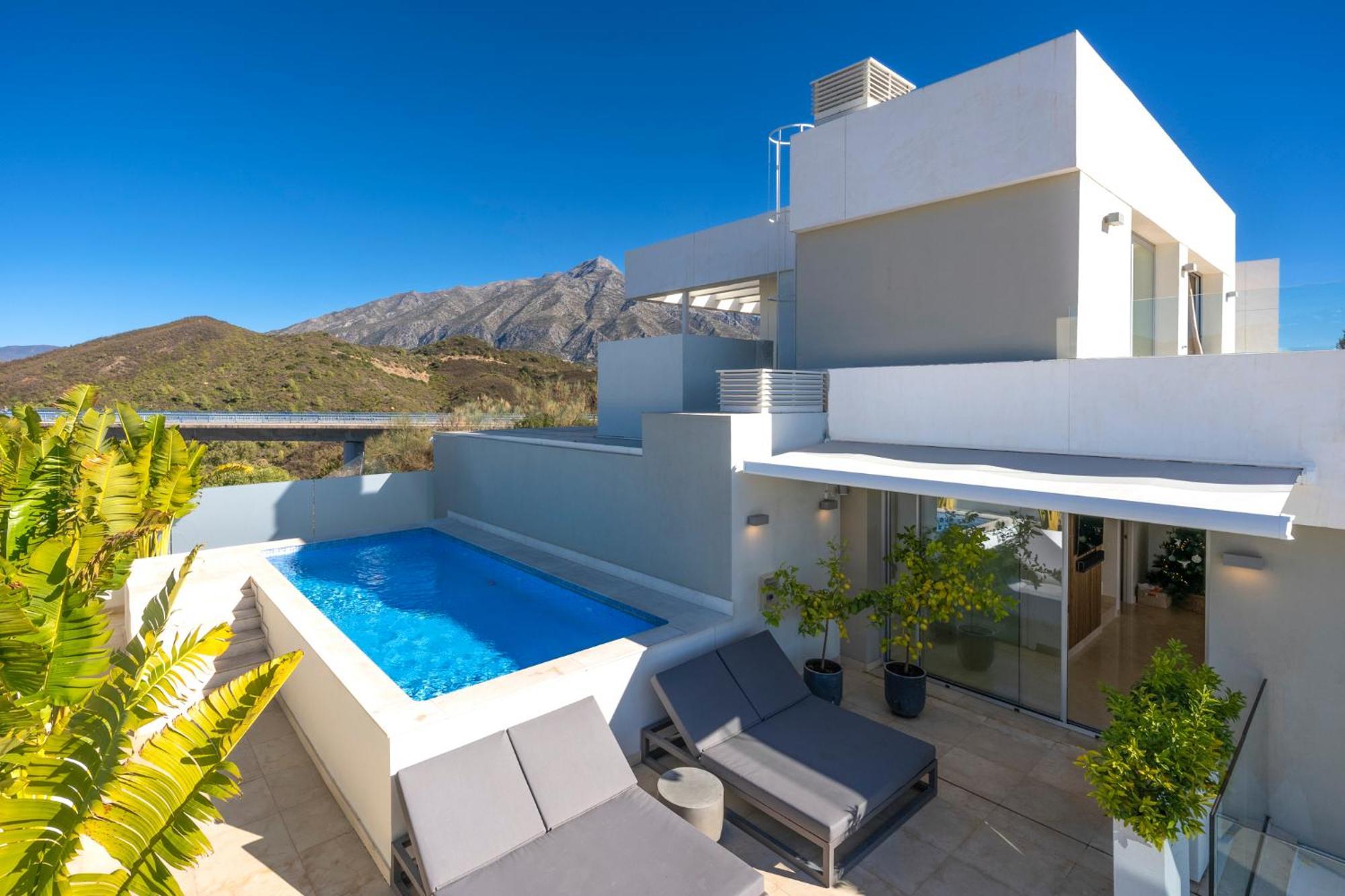 La Morelia Penthouse Apartment Marbella