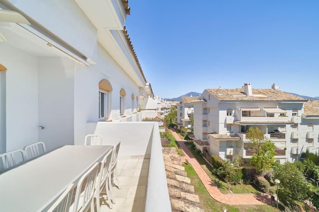 Superbe Avec Jaccuzi Apartment Marbella