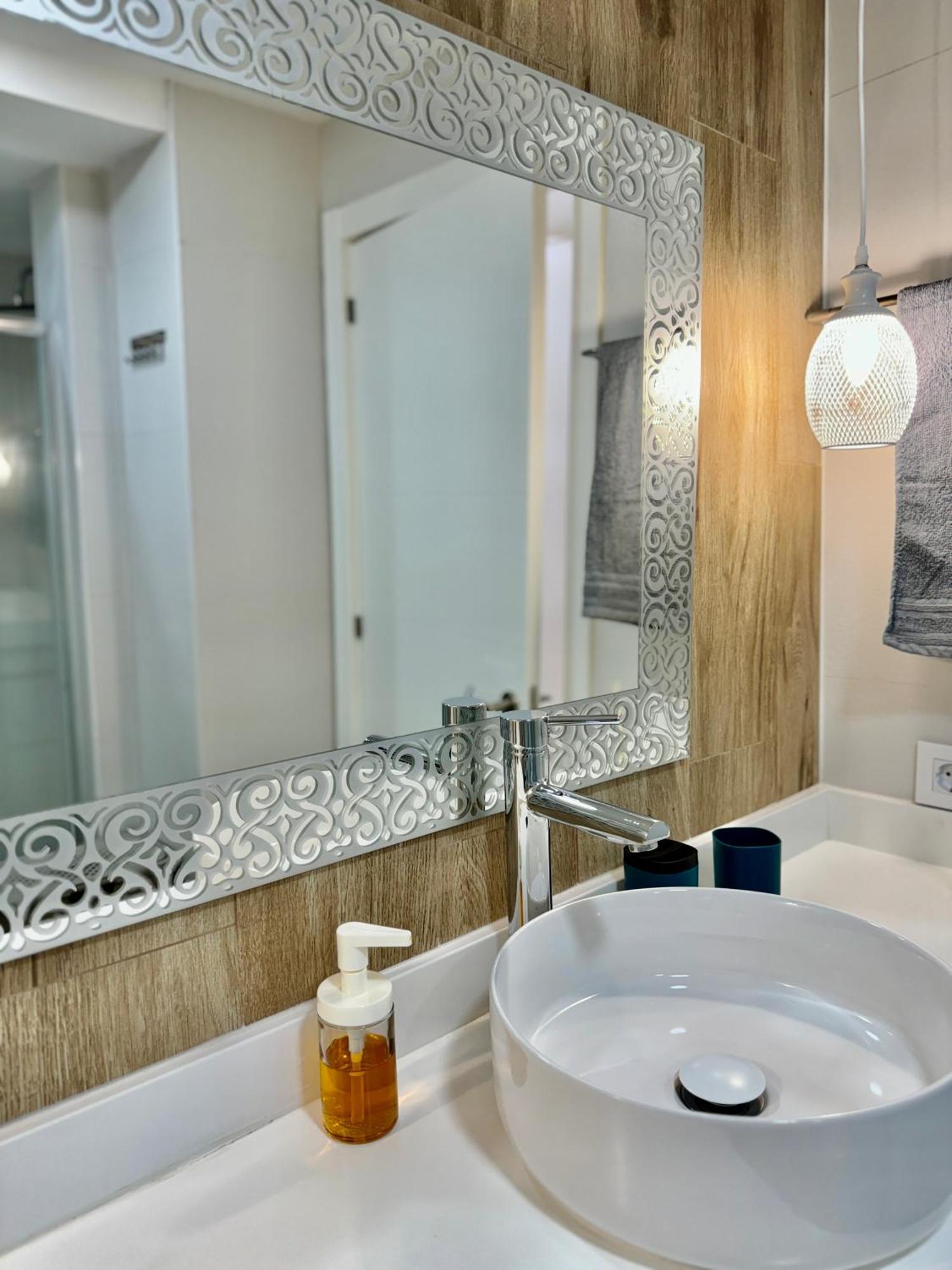 Cascada Magnificent Recently Refurbished In Center - Eaw Homes