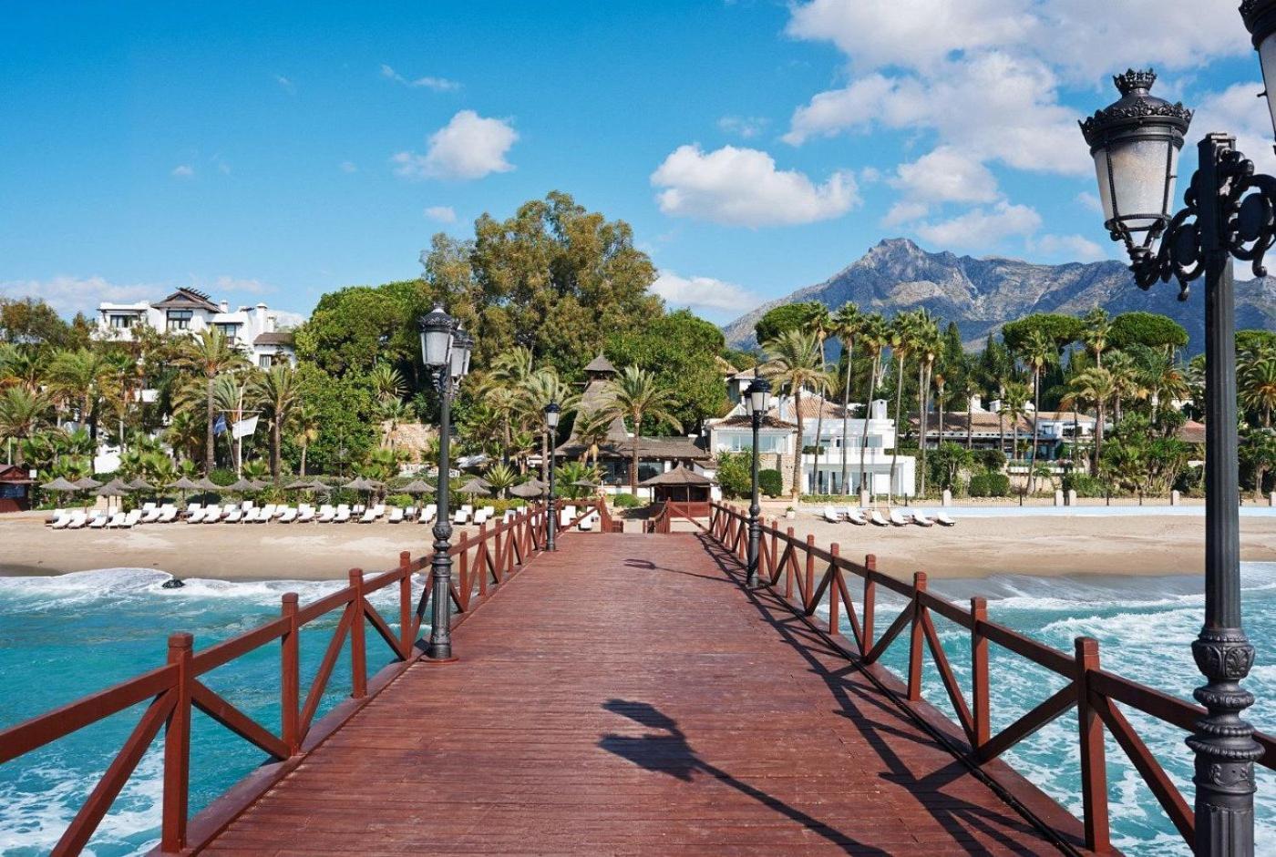 Piso Centrico En Avenida Principal Marbella