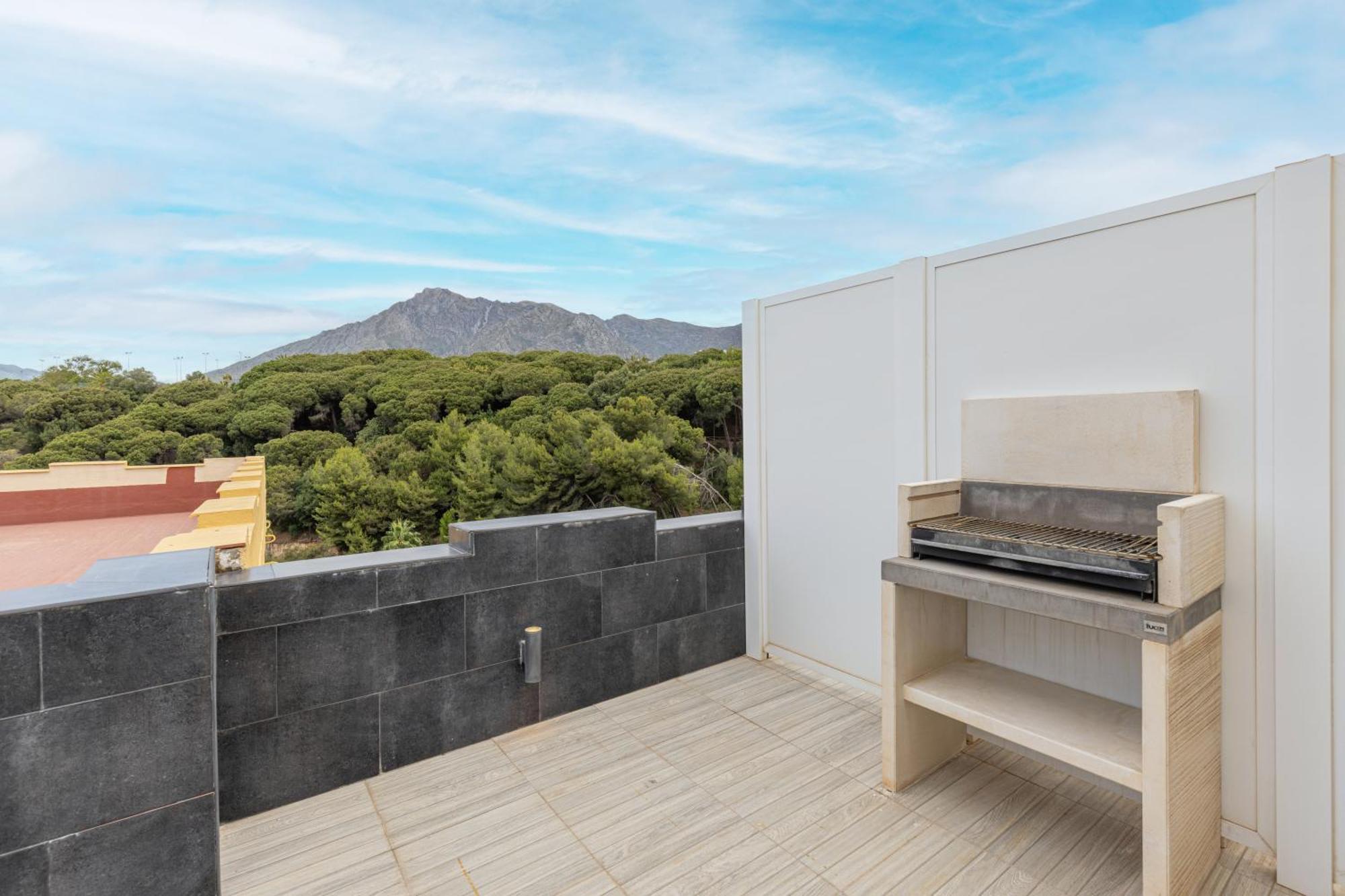 Con Vistas Y Terraza En Apartment *