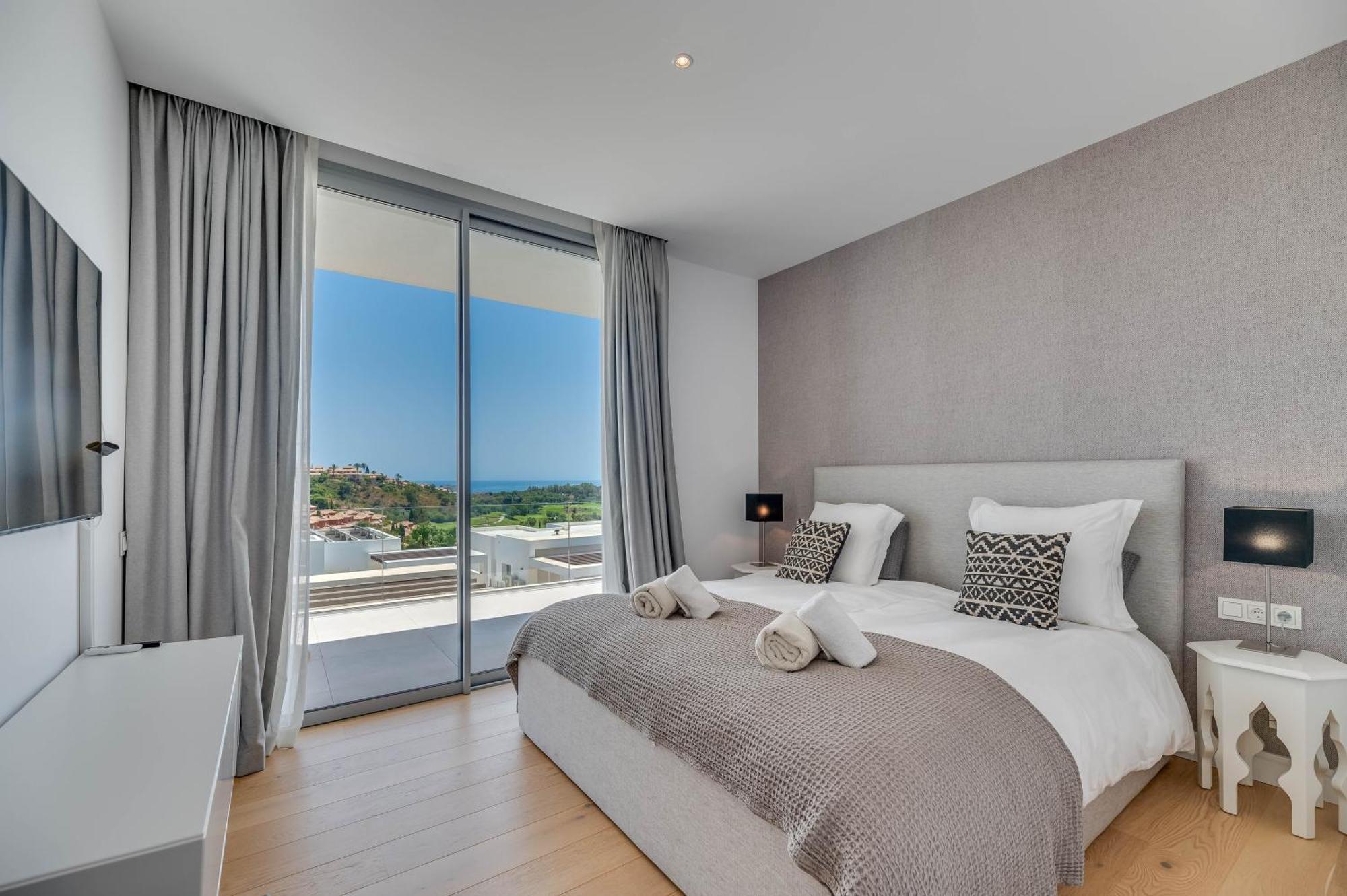 Riva * Marbella