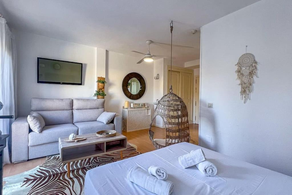 Oleholidays 222 Romana Playa Junto Al Mar Apartment *