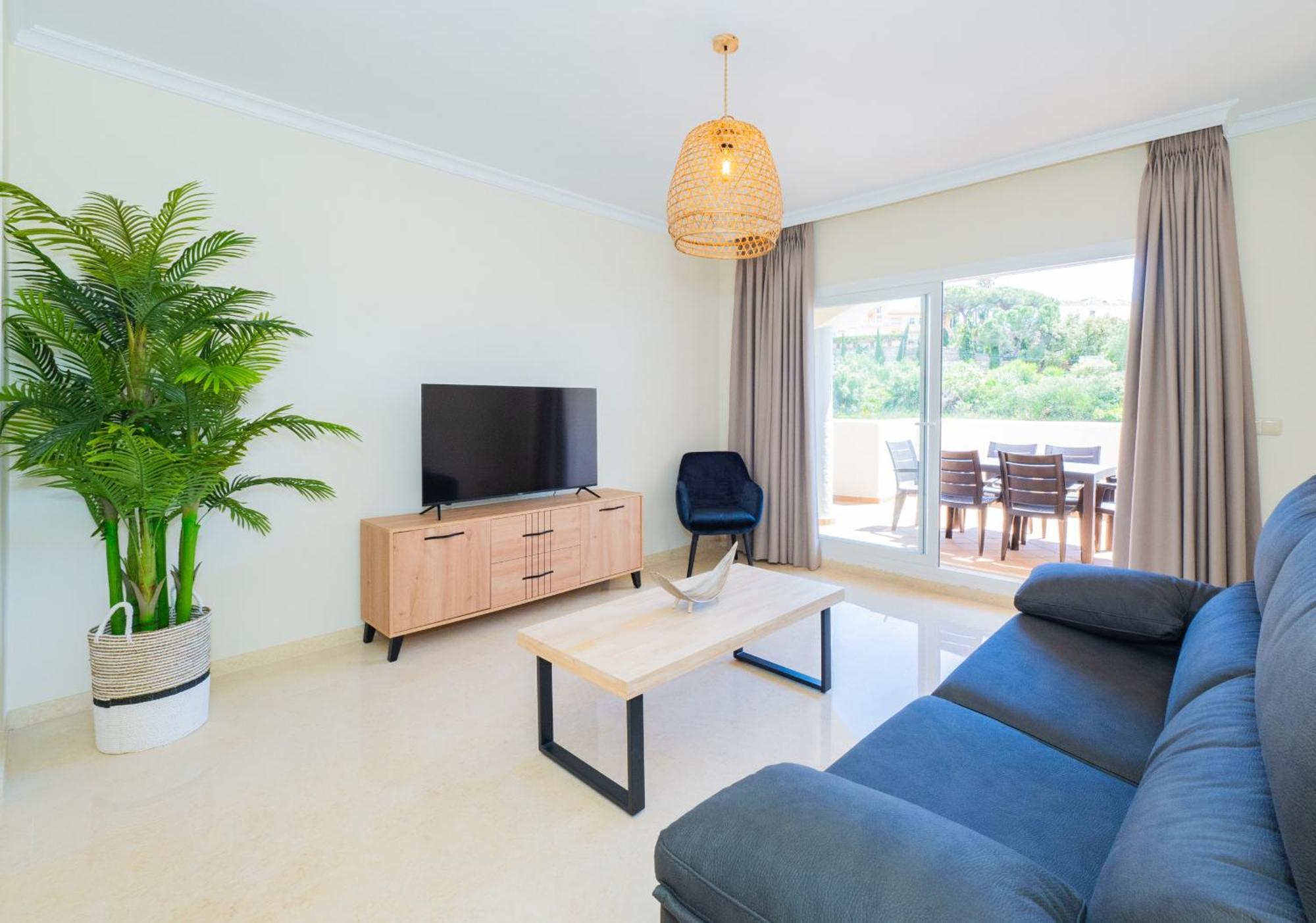 Cubo's Santa Maria Hills 3b Apartment