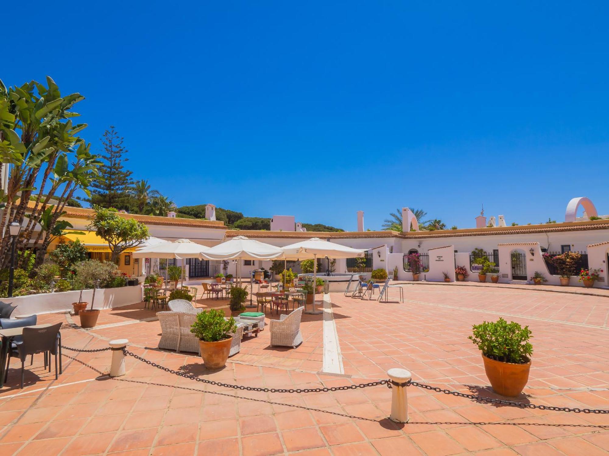 Apartment Cubo's Atico Cabopino Port & Parking