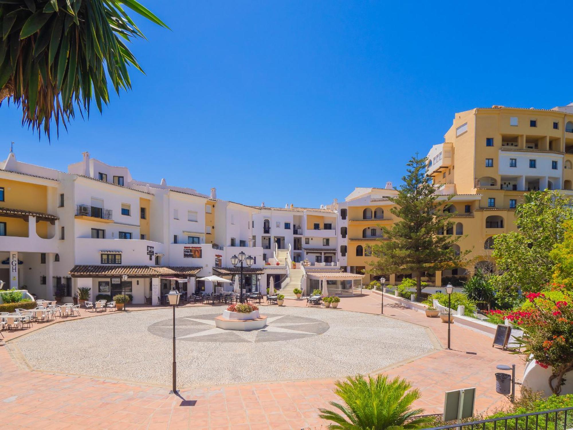 Apartment Cubo's Atico Cabopino Port & Parking