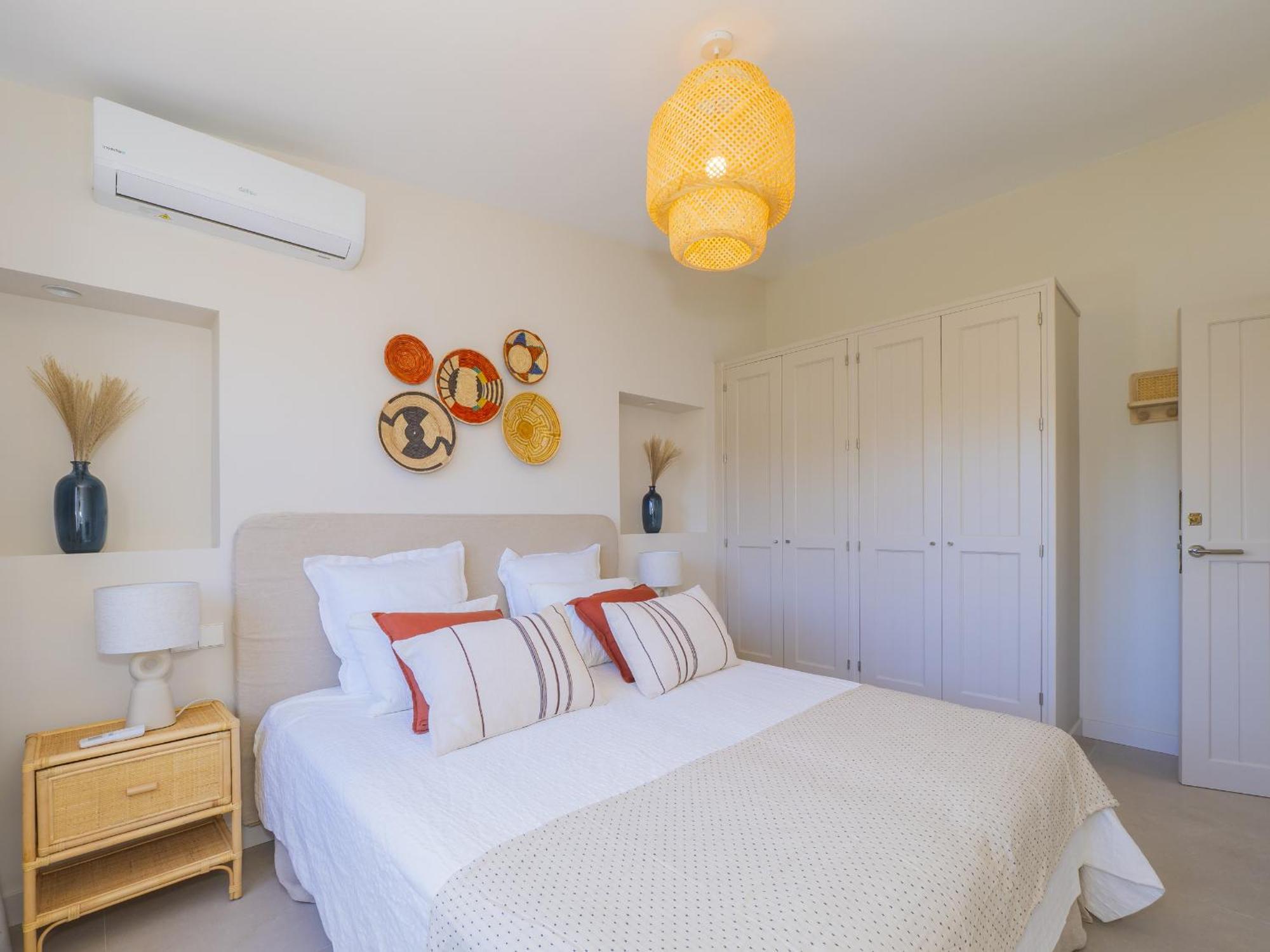 Cubo's Atico Cabopino Port & Parking Apartment *
