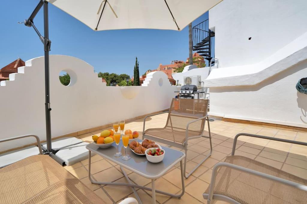 Adosado Con Solarium, Bbq Y Piscina En Las Chapas - Jade 213 Apartment