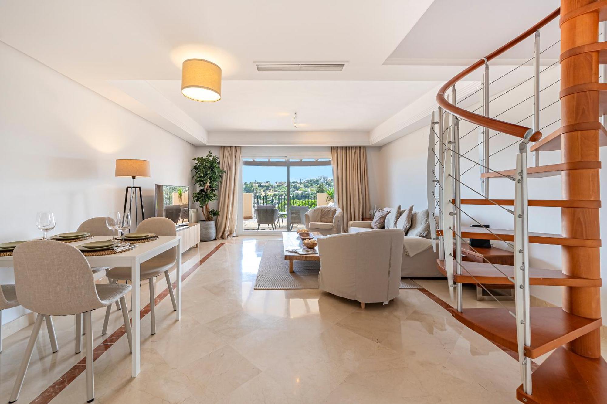 Apartamento Nueva Andalucia Penthouse Marbella