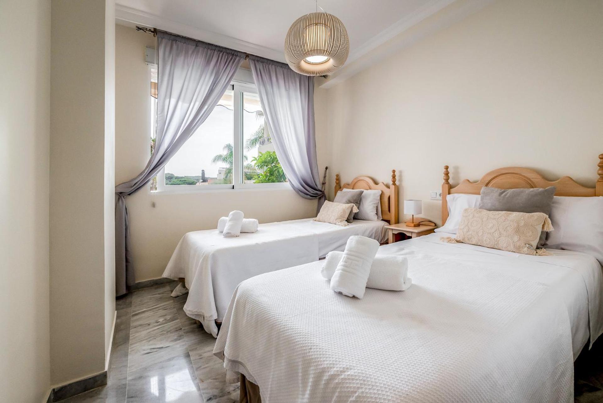 Oleholidays Napoleon 3 Junto A Alicate Playa Appartement Marbella