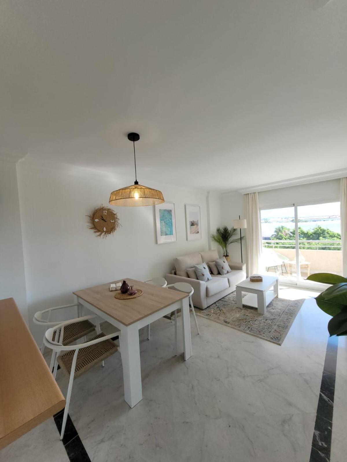 Marina Banus With Amazing Views Apartment