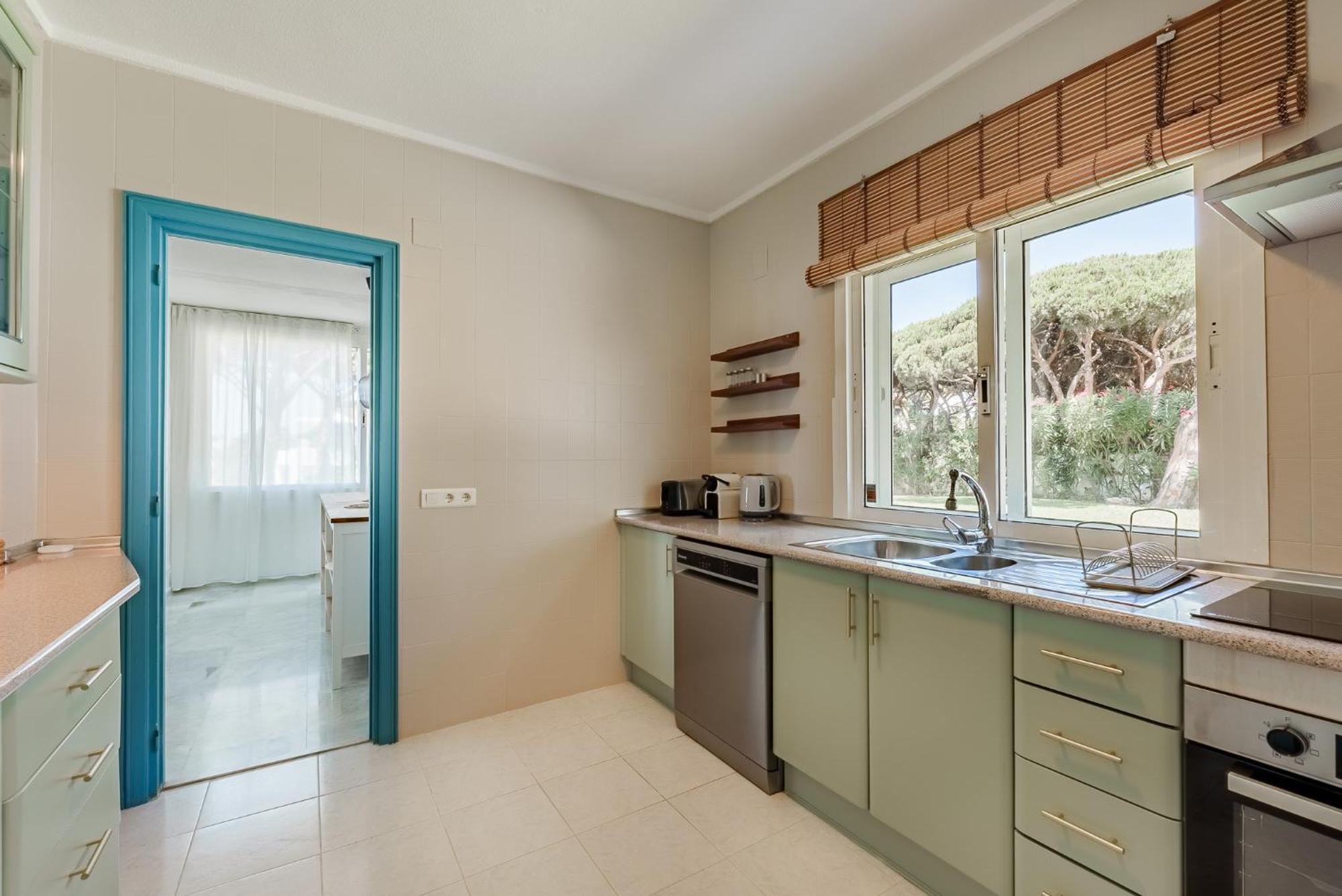 Calmamar Cabopino Beachfront In Villa