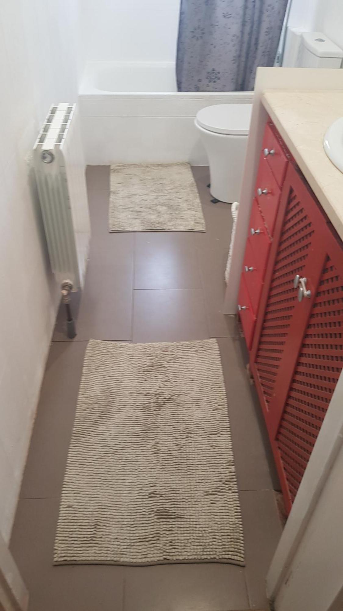 Little Peaceful Retreat With Bath, Heating, Terrace, Free Wifi Fridge Easy Parking Accommodatie bij particulieren